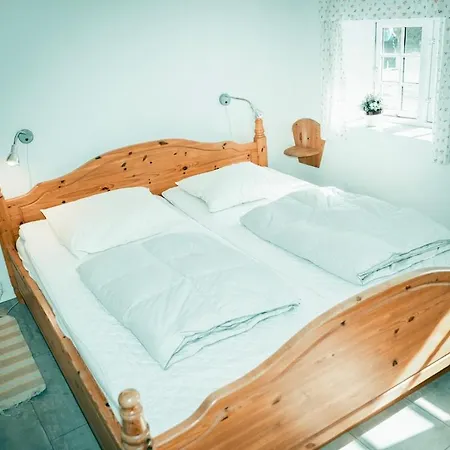 別荘 Ugenert Ved Skoven Med Spabad Og Sauna